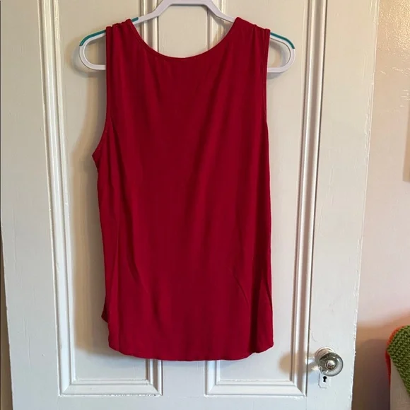 Emory Park Red Sleeveless Women's Top - Picture 3 of 4
